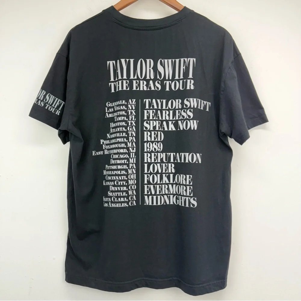 Taylor Swift size Large The Eras Tour Official Merch Black Concert T-shirt